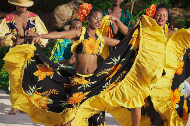 Creole women dancing